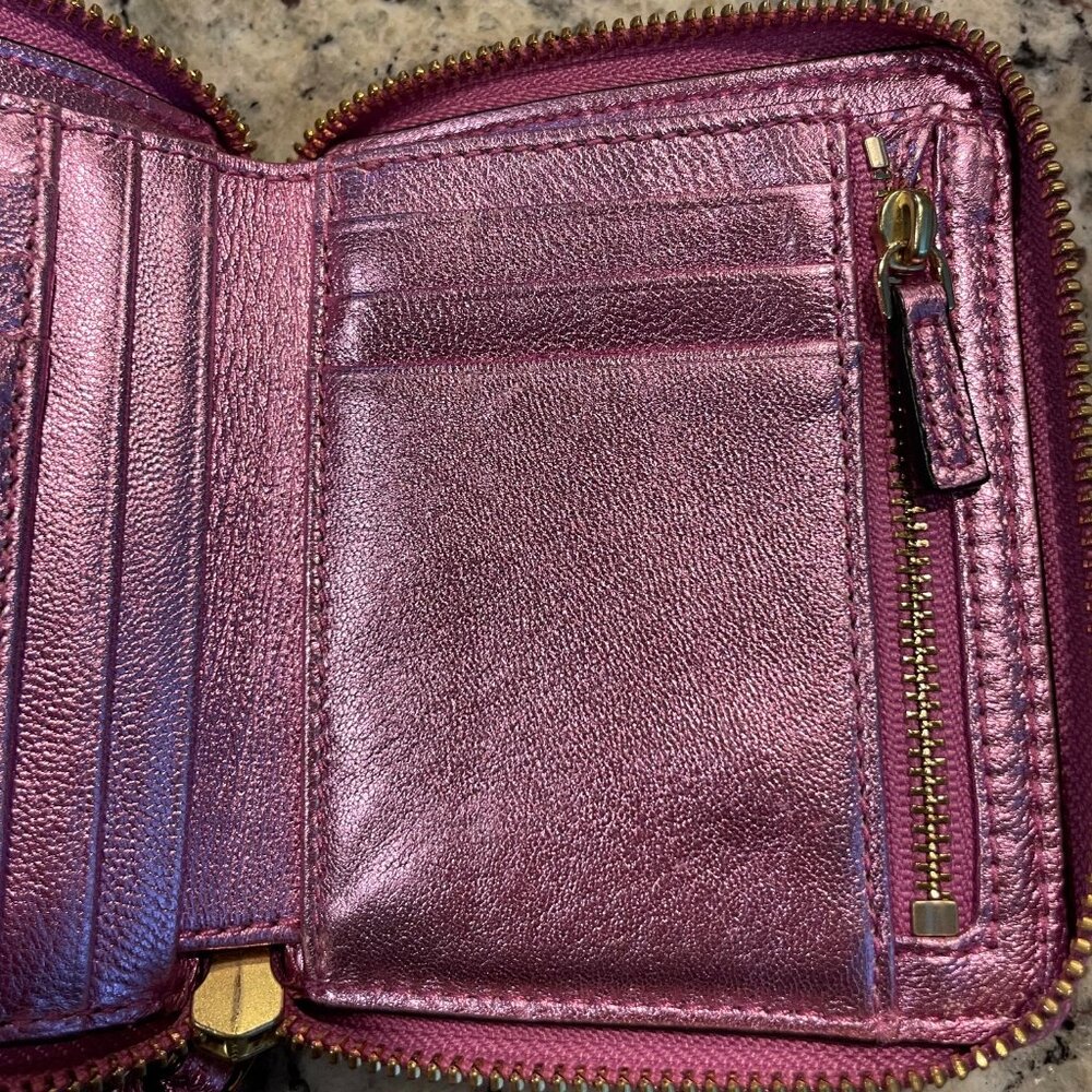 Tory Burch Crinkle Metallic Medium Wallet - Picture 4 of 11